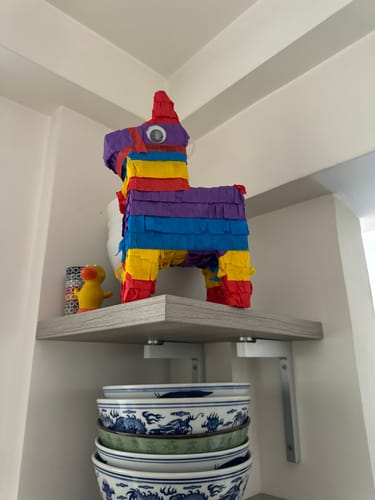 Customer photo review of Confetti Birthday Piñatagram