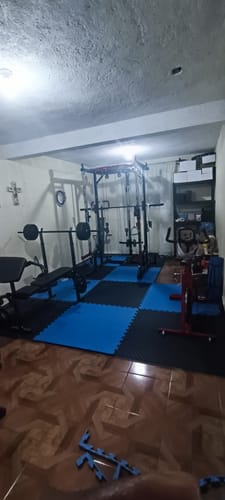 Customer photo review of Set Pesas 100Lbs con Barra y Mancuernas