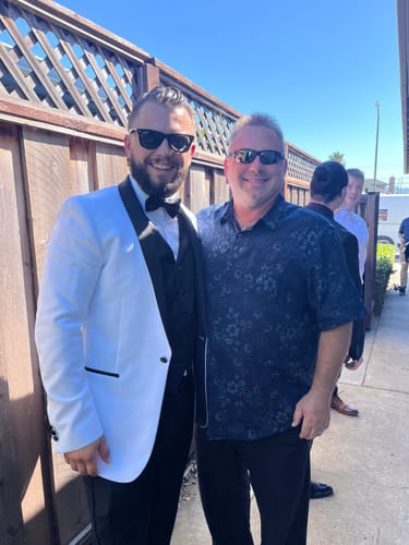 Customer photo review of Men's Blue Cotton Floral Hawaiian Vintage Shirt