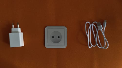 Customer photo review of The Impossible Charger by TCC Magic & Roman Słomka