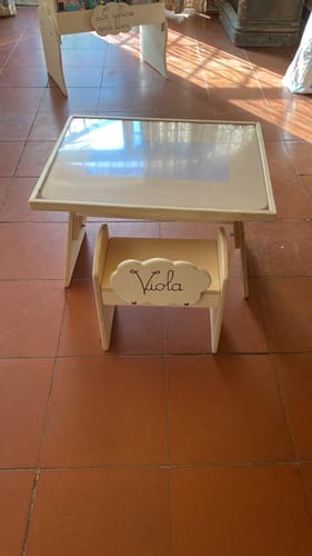 Customer photo review of Tavolino multiattività per bambini (sediolina inclusa)