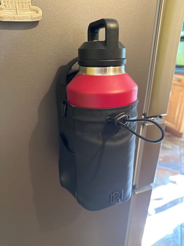 Customer photo review of MAGNETIC BOTTLE BAG