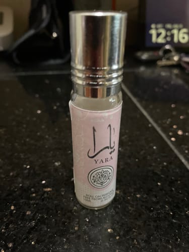 Customer photo review of Yara Roll On Perfume Oil By Ard Al Zaafaran 0.34 oz