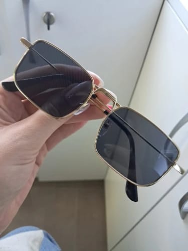 Customer photo review of BENITO BLACK/GOLD