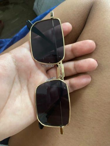 Customer photo review of BENITO BLACK/GOLD