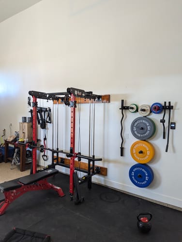 Customer photo review of MAJOR FITNESS All-In-One Home Gym Folding Power Rack Package Lightning F35