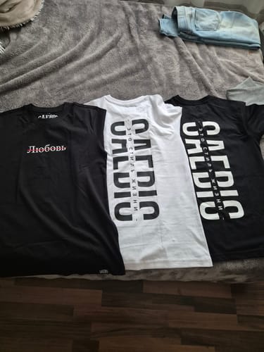 Customer photo review of Это стиль жизни - Damen Oversized T-Shirt schwarz by SAEBIS®