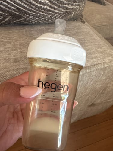 Customer photo review of Hegen PCTO™ 240ml/8oz Feeding Bottle PPSU with Medium Flow Nipple (3 to 6 months)