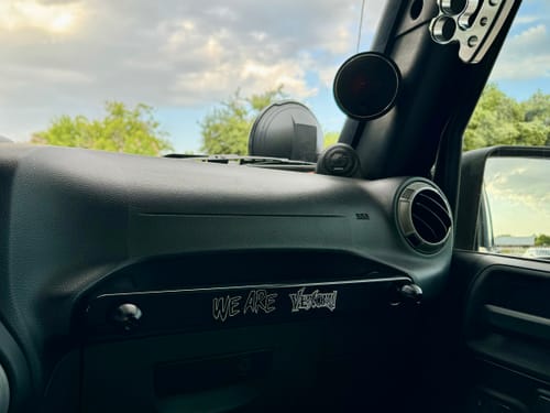Customer photo review of Jeep JK & JKU Grab Bar