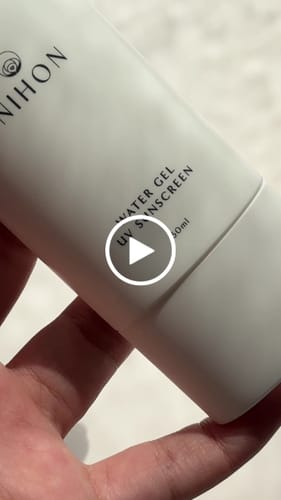 Customer video review of Water Gel UV Sunscreen