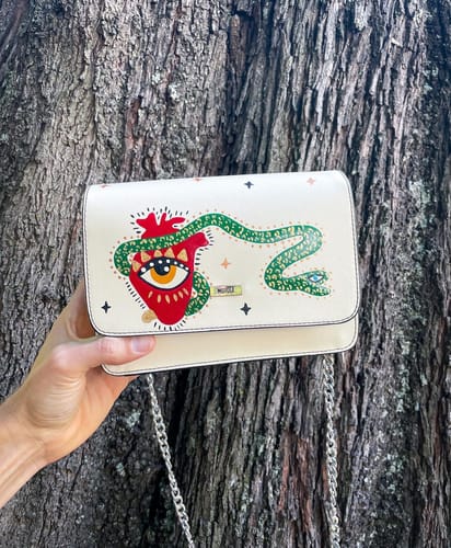 Customer photo review of Kit Inicial Pinturas Piel y Piel Sintetica Kraken - 12 colores a elegir + Complementos