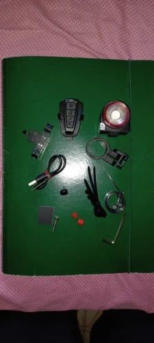 Customer photo review of NEW - Feu arrière intelligent pour Vélo avec Alarme et Détecteur de freinage Alerty™ - 31,99€ - NEW