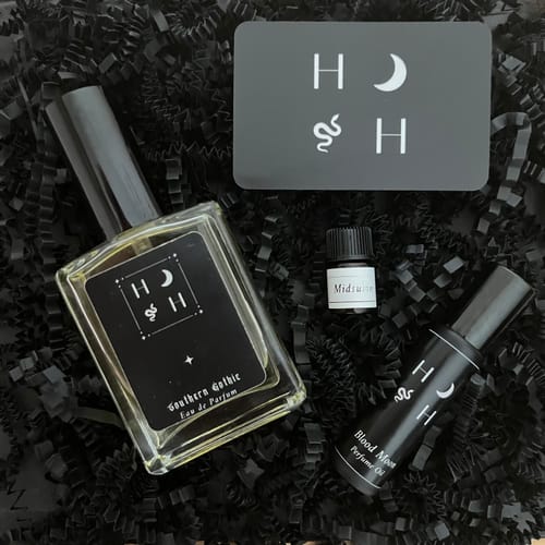 Customer photo review of *New* Southern Gothic | Eau de Parfum 50ml