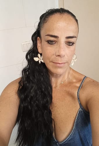 Customer photo review of תוספות שיער מתולתל לקוקו