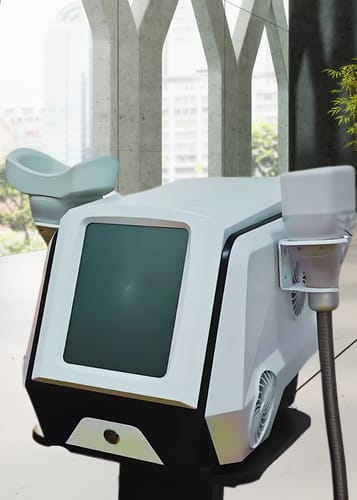 Customer photo review of Diamond Ice Portable Fat Freezing Machine with 6 Medical Grade Applicators