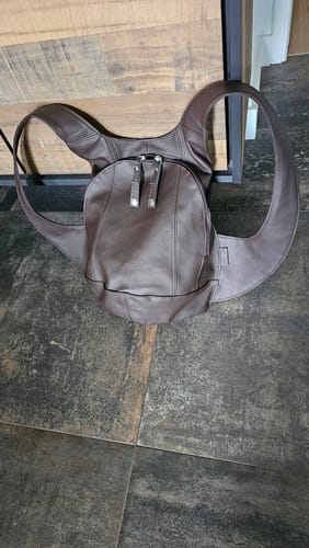 Customer photo review of Le Sac à dos Mela AppleSkin. Végane et Sécurisé