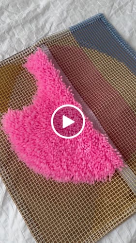 Customer video review of Bubble Geometry Latch Hook Cushion Kit