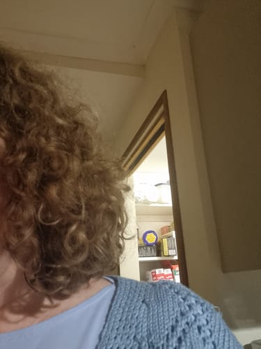 Customer photo review of VOLUME EDGELIFT BRUSH