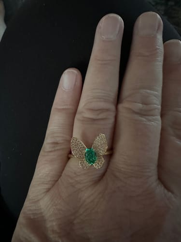 Customer photo review of Louily Butterfly Design Emerald Green Engagement Ring In Sterling Silver