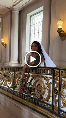 Customer video review of Leilani Veil