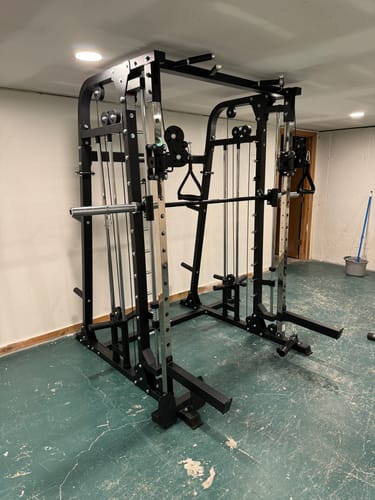 Customer photo review of MAJOR FITNESS All-In-One Home Gym Smith Machine Spirit B2