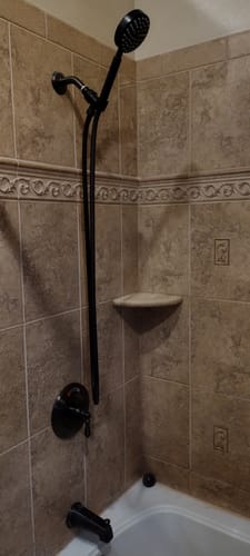 Customer photo review of 1-Spray Handheld Shower Head Set