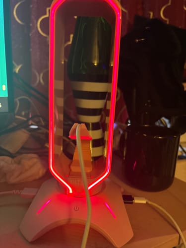 Customer photo review of RGB Gaming Headset Stand - Pink
