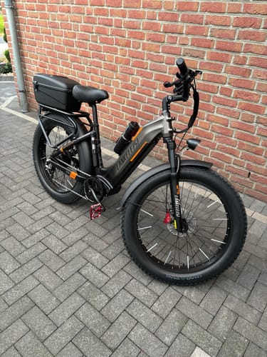 Customer photo review of Lankeleisi MG600 Plus 1000W Bafang Motor 26" Fat Bike All Terrain SUV E-Bike 48V 20Ah Samsung Battery