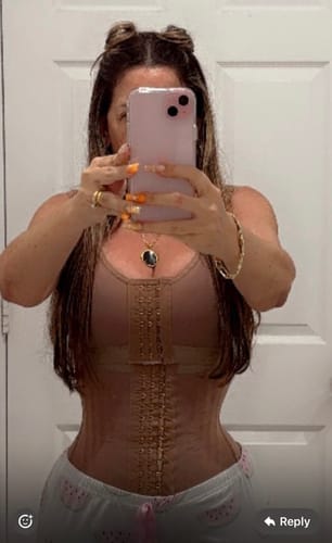 Customer photo review of Faja Sara 7002 plus size en los glúteos