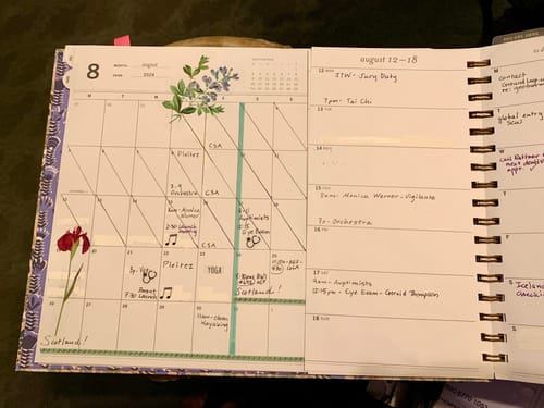 Customer photo review of 2024-2025 Academic Year Horizontal Weekly Planner, Flower Bed
