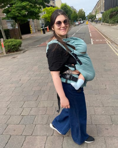 Customer photo review of Marsupio kinder hop GROW Cotone di Fascia tinta unita