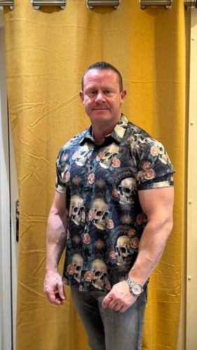 Customer photo review of Men's Cool Skull Punk Rock Holiday Beach Short Sleeve Summer Shirt