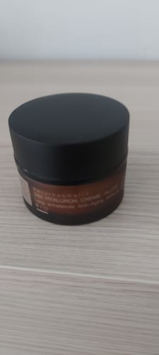 Customer photo review of 24h Anti-Aging Hyaluron Creme Aloe - 50ml BIO-Naturkosmetik
