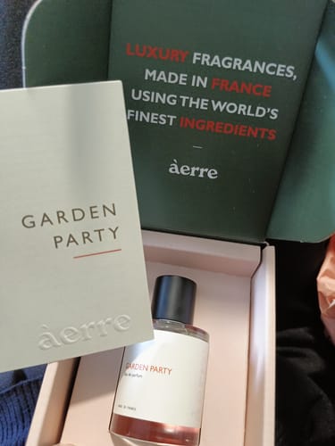 Customer photo review of Garden Party