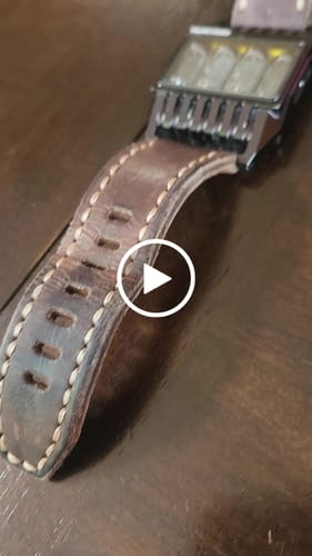 Customer video review of Nixie Tube Watch 'Futuristic Numitron'