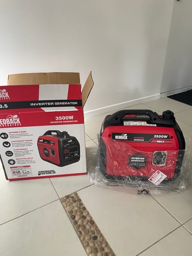 Customer photo review of Redback RB3.5 3500W 3.5KVA Portable Inverter Generator