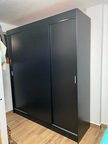 Customer photo review of Clóset Matrimonial Madesa Reno 3 Puertas Correderas Negro