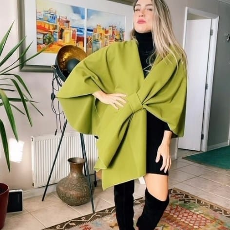 Customer photo review of Solid Color Loose V-neck Shawl Cape Jacket