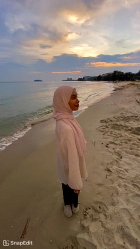 Customer photo review of Water Gel UV Sunscreen