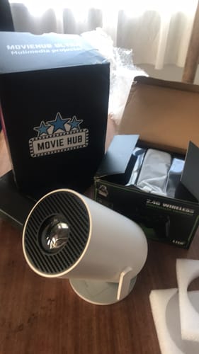 Customer photo review of MovieHub™ Ultra HD Gaming Bundle