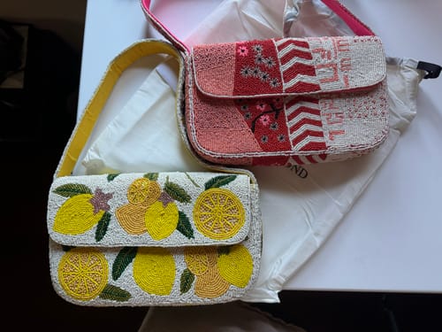 Customer photo review of Make Lemonade Shoulder Bag