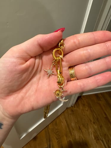 Customer photo review of Jayella Necklace