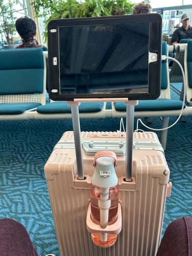 Shona P. review of Carry-On: All-in-One image 1 out of 1