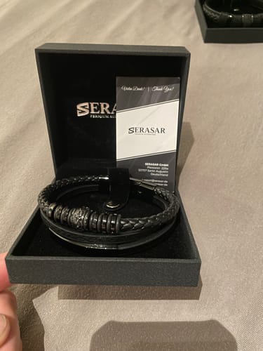 Customer photo review of Lederarmband "Shine"