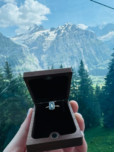 Customer photo review of Plunge Hidden Halo | Emerald