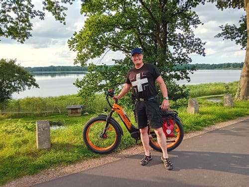 Customer photo review of Lankeleisi MG600 Plus 1000W Bafang Motor 26" Fat Bike All Terrain SUV E-Bike 48V 20Ah Samsung Battery
