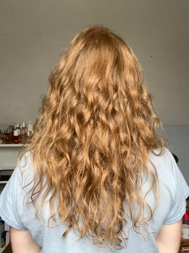 Customer photo review of This is a Curl Building Serum