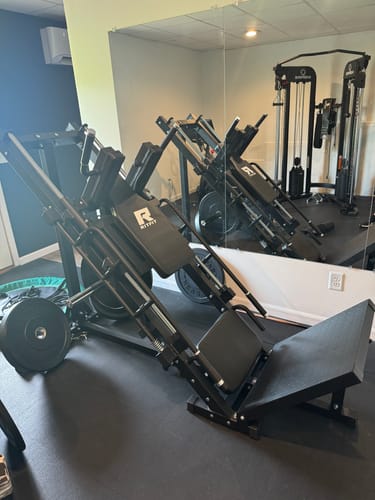 Customer photo review of RitFit BLP01 2-In-1 Leg Press and Hack Squat Machine