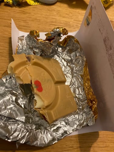 Customer photo review of Cherry Bakewell Inspired What D' Yee Want Wednesday Bar 145g