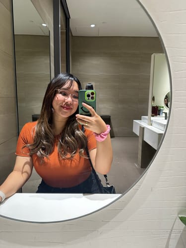 Customer photo review of 16" Hollywood Waves